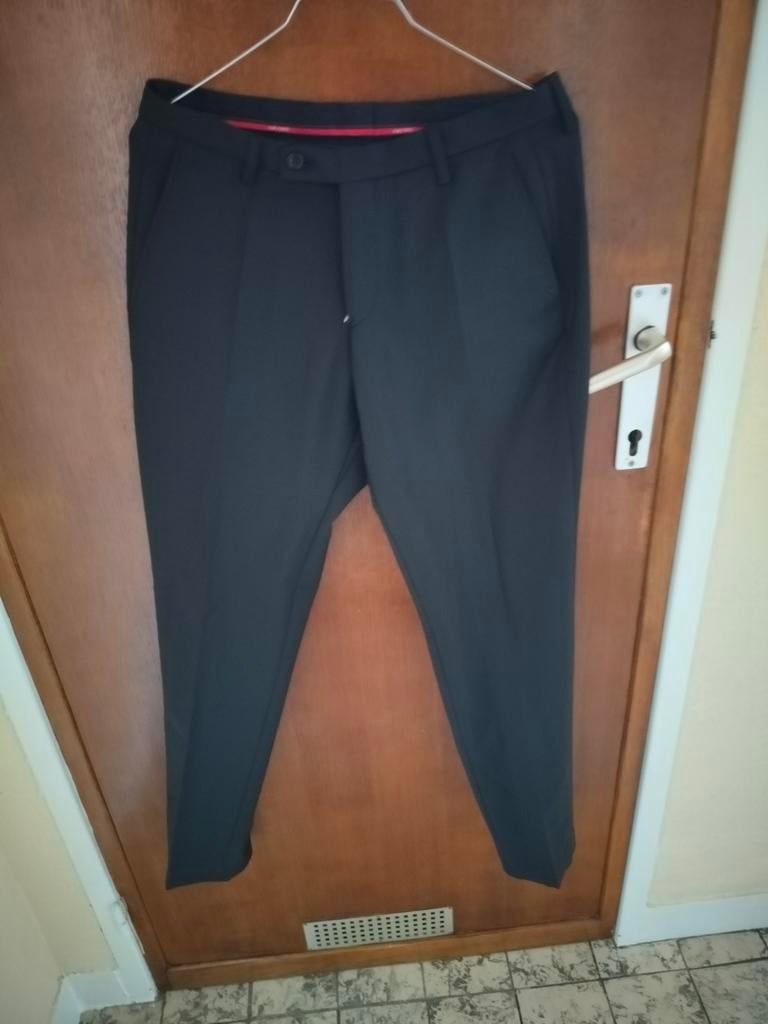 pantalon de costume garçon taille 36