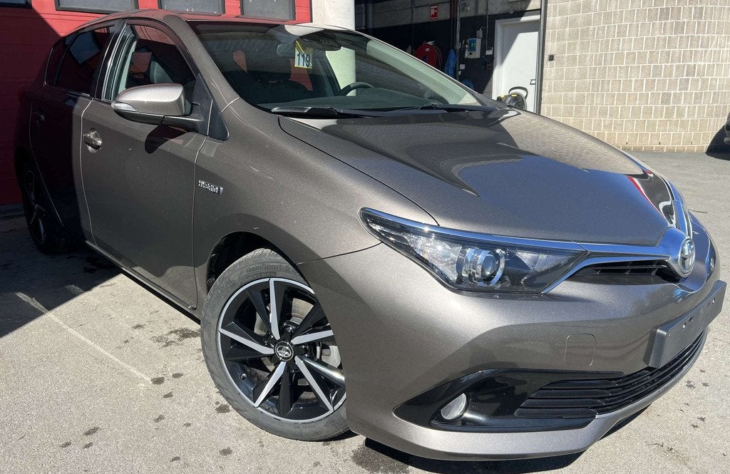 Toyota Auris HEV 1.8i HSD Active E-CVT + CARNET + CAMÉRA, 91 g/km, Achat, Euro 6, Entreprise