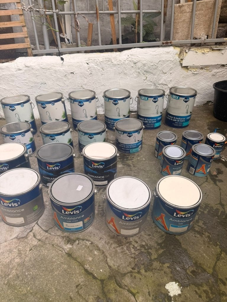 Lot de 29 pot de peinture levis neuve, Neuf, Enlèvement, Peinture, 5 à 10 litres