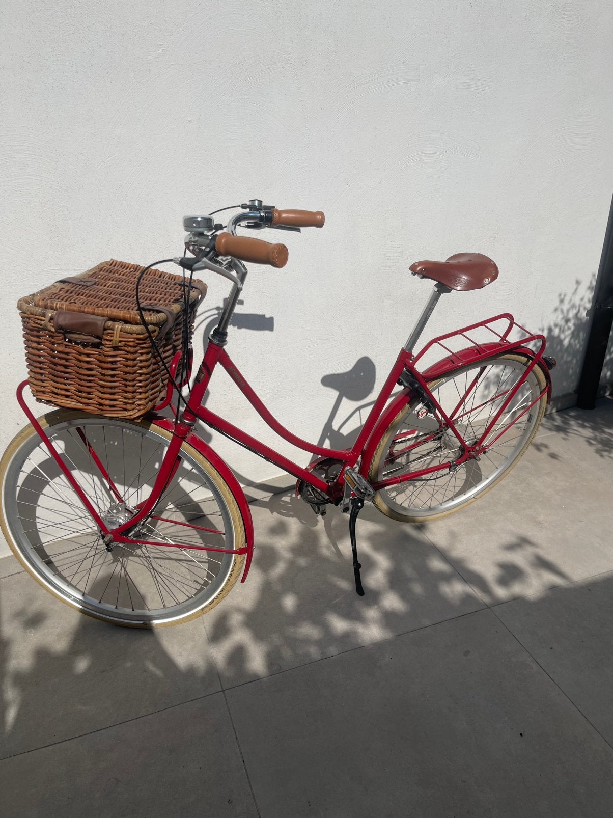 Rode fiets Achielle Babette, Ophalen, Zo goed als nieuw, Schijfrem, Overige merken