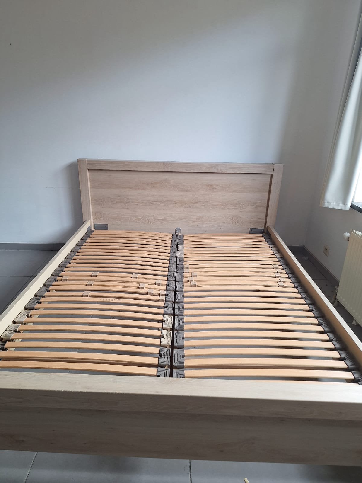 Bruin/beige tweepersoons bedframe 160x200 cm, Huis en Inrichting, Ophalen, Beige, Tweepersoons, Zo goed als nieuw