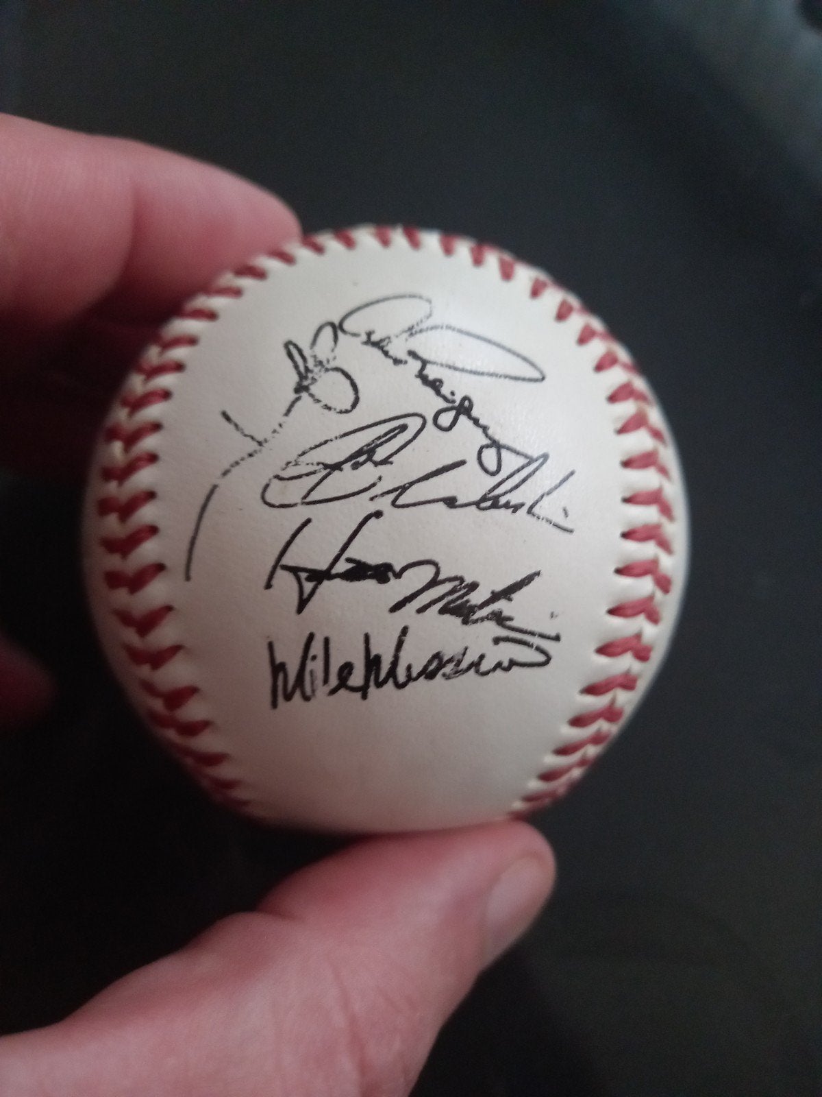 bale de baseball signer par 1 equipe americaine, Sports & Fitness, Baseball & Softball, Enlèvement, Baseball