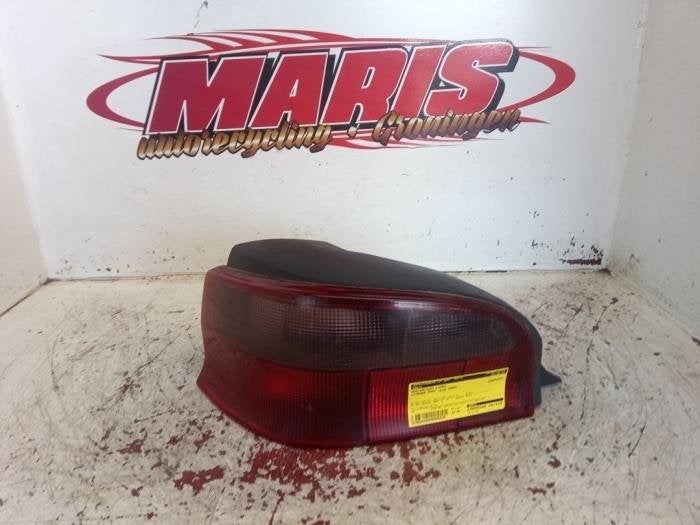 Feu arrière gauche d'un Citroen Saxo, Autos : Pièces & Accessoires, -, 3 mois de garantie, Utilisé, -