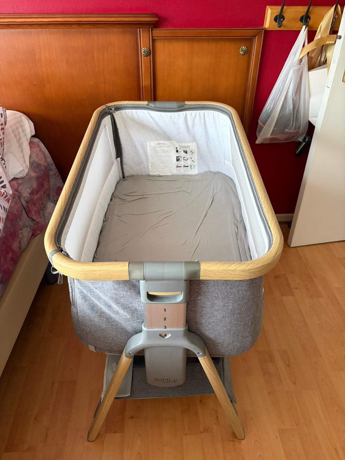 Cododo Maxi-cosy gris anthracite, Enfants & Bébés, Berceaux & Lits, Enlèvement, Comme neuf, Lit
