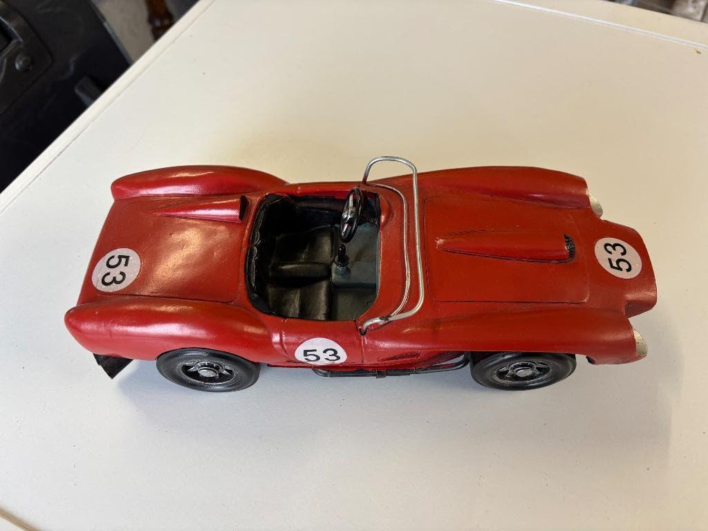 Retro auto decoratie, Enlèvement