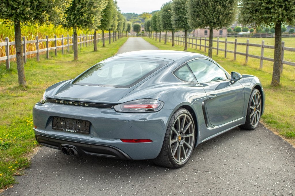 Manuel/historique de la Porsche 718 Cayman 2.0 Turbo Coupe, Autos, Cuir et Alcantara, Achat, Euro 6, Entreprise