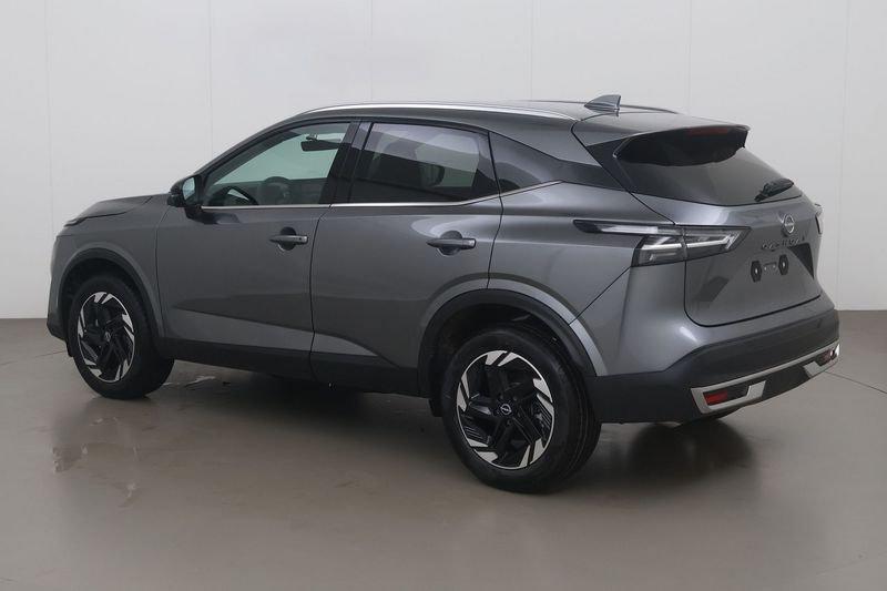 Nissan Qashqai 1.3 dig-t n-connecta xtronic 158 AT, Auto's, Automaat, Gebruikt, 4 cilinders, Overige bekleding
