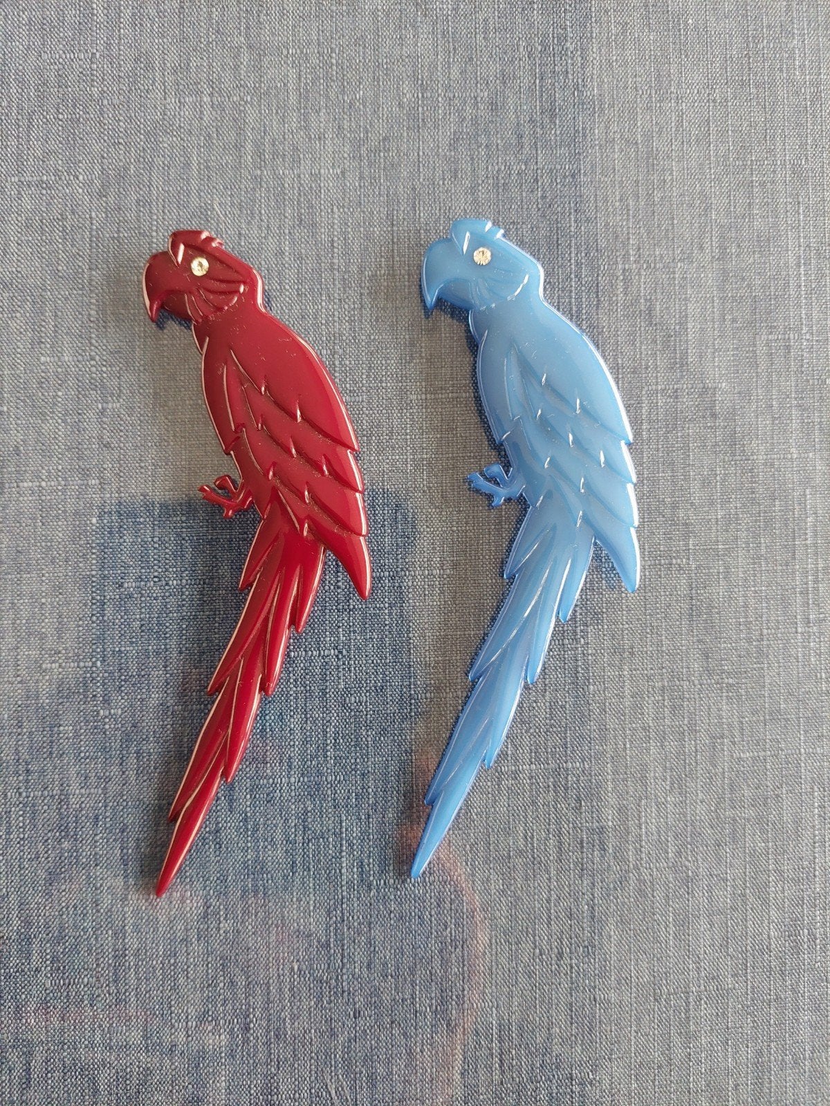 broche perroquet Buch + Deichmann, Enlèvement ou Envoi, Comme neuf, Autres matériaux