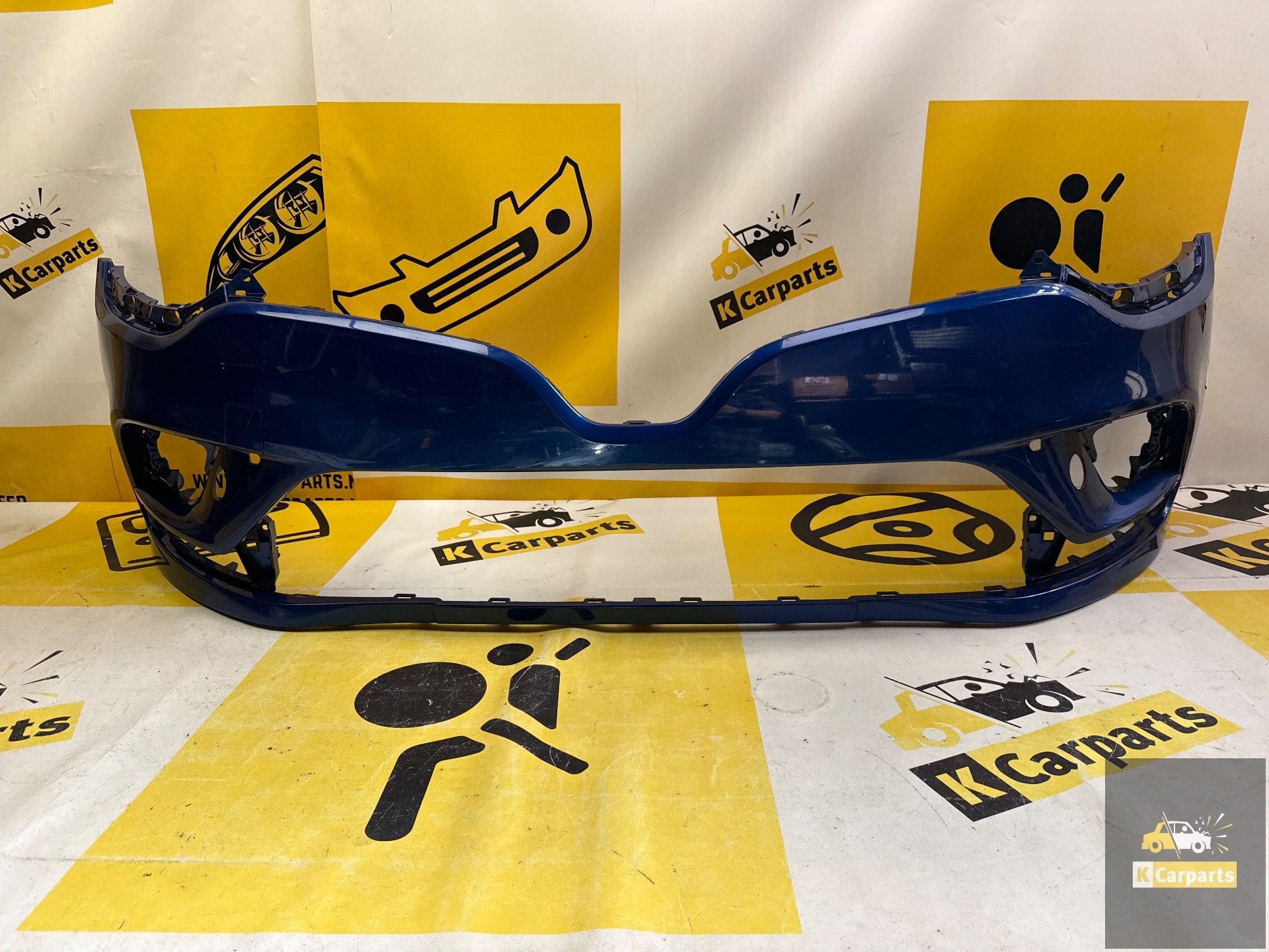 Voorbumper Renault Clio 4 16/19 facelift bumper 620221630R, Auto-onderdelen, Renault Group, Gebruikt, Contact.group@renault.com