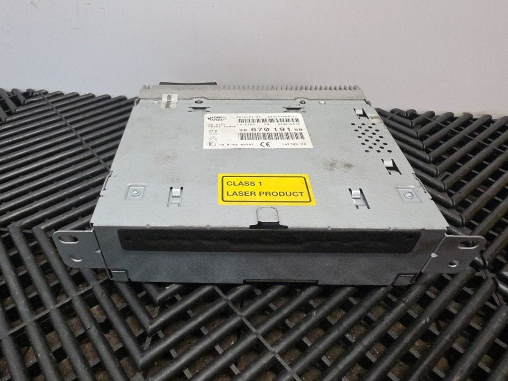 RADIO Citroën C4 Berline (NC) (|9667019180|), Citroën, Kontakt-citroen@citroen.com, Utilisé, Citroën Deutschland GmbH