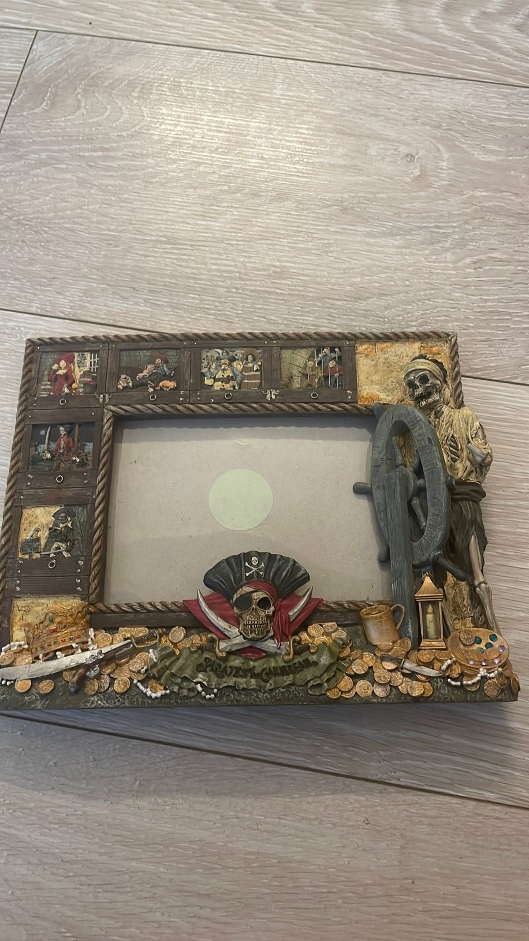 Cadre vintage pirates des Caraïbes Disney, Enlèvement ou Envoi