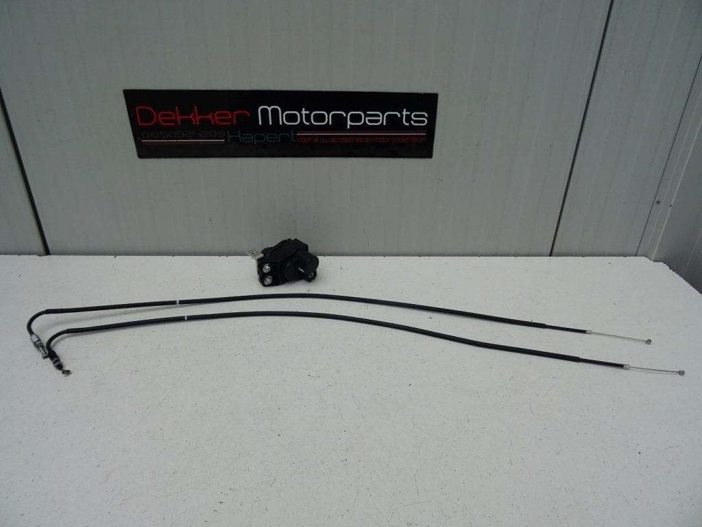 Servo Motor + Kabels Yamaha YZF R1 2015-2016-2017-2018-2019, Motos, Pièces | Yamaha, Neuf, -, -, -