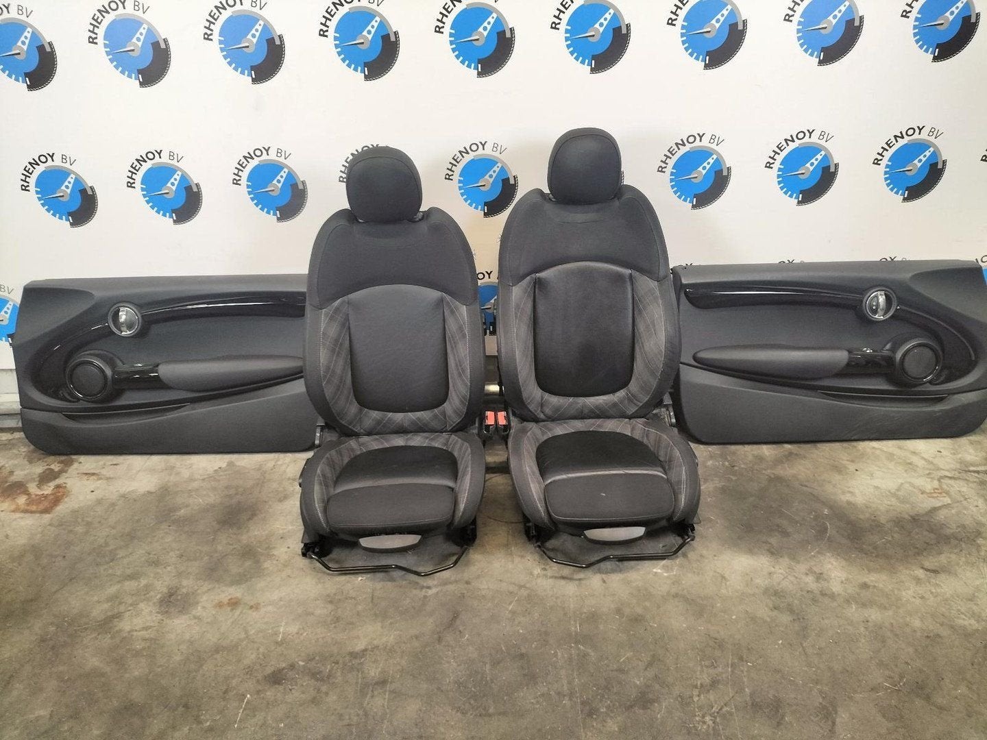 MINI (BMW) MINI F56 1.5 Cooper Pepper II INTERIEUR COMPLEET, Auto-onderdelen, Ophalen of Verzenden, Gebruikt, ARN erkend