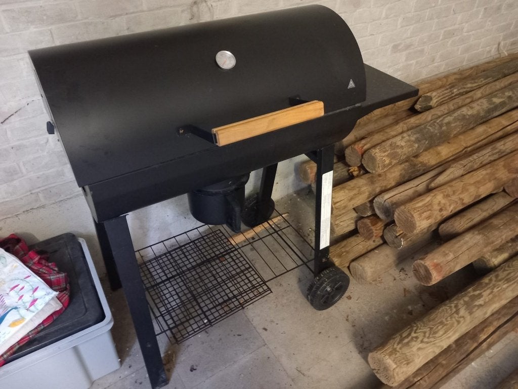 Semi-Professionele BBQ, Tuin en Terras, Houtskoolbarbecues, Ophalen, Zo goed als nieuw