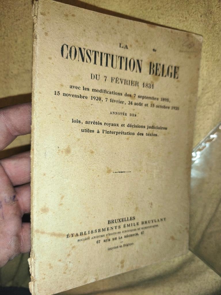 la constitution belge du 7 fevrier 1831, Enlèvement ou Envoi