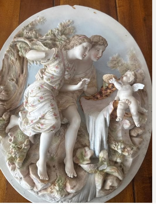 Antiek porseleinen wandreliëf met Cupido wanddecoratie, Antiek en Kunst, Ophalen of Verzenden