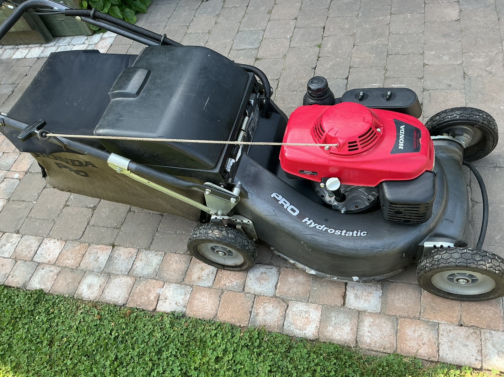 Honda HRH 536 HXE. PRO HYDROSTATIC, Enlèvement, Utilisé