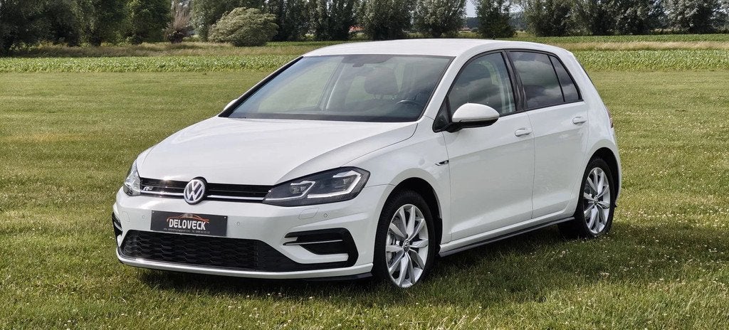 Volkswagen Golf 1.5 TSI - R-Line (bj 2018), Stof, 4 cilinders, Wit, 5 deurs