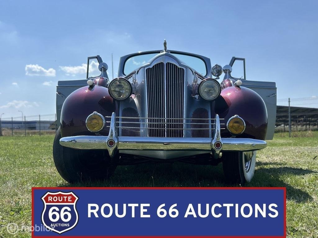 Packard One-Twenty Cabriolet Sedan | 1940 | Route 66 Auction, Auto's, Oldtimers, Overige merken, Zwart, Bedrijf, Handgeschakeld