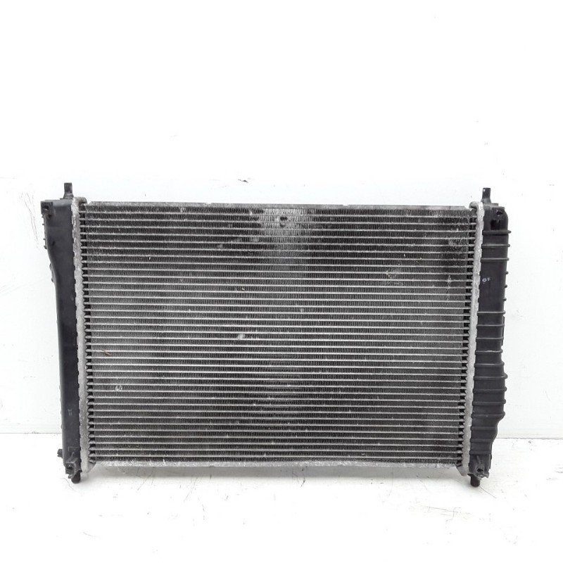 RADIATEUR Daewoo / Chevrolet Aveo (250) (01-2008/05-2011), Gebruikt, Daewoo, Dhr. M. Roggen, Marinus@Japoto.nl
