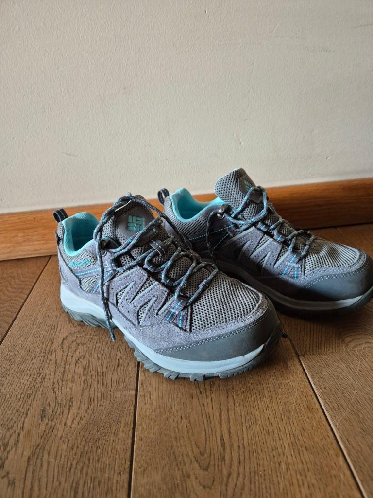 Wandelschoenen Columbia (maat 38) te koop, Kleding | Dames, Schoenen, Wandelschoenen, Zo goed als nieuw, Grijs, Ophalen