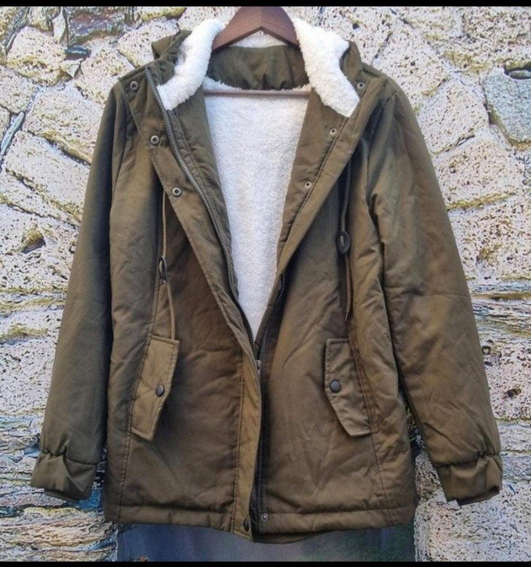 Winterjas Maat L In Nieuwstaat, Kleding | Dames, Ophalen of Verzenden, Nieuw, Maat 42/44 (L), Groen