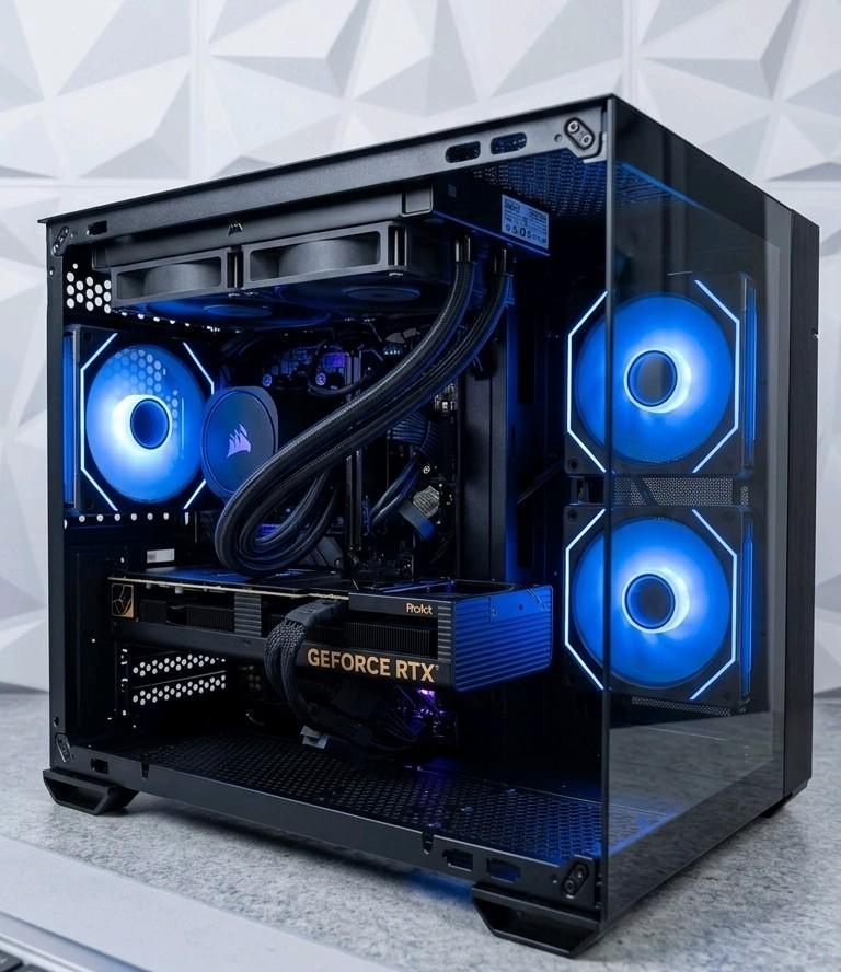 HighEnd Gaming PC RYZEN 7 9800X3D RTX 4080 SUPER / 32GB CL30, Ophalen of Verzenden, Gaming, SSD