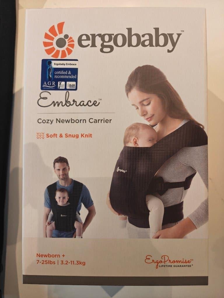 Nieuwe draagzak van het merk ergobaby - embrace, Overige merken, Nieuw, Ophalen of Verzenden, Buik