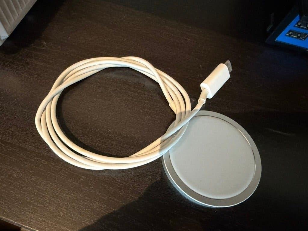 Apple MagSafe Charger draadloze oplader, Télécoms, Téléphonie mobile | Chargeurs pour téléphone, USB-C, Enlèvement ou Envoi, Chargeur sans fil