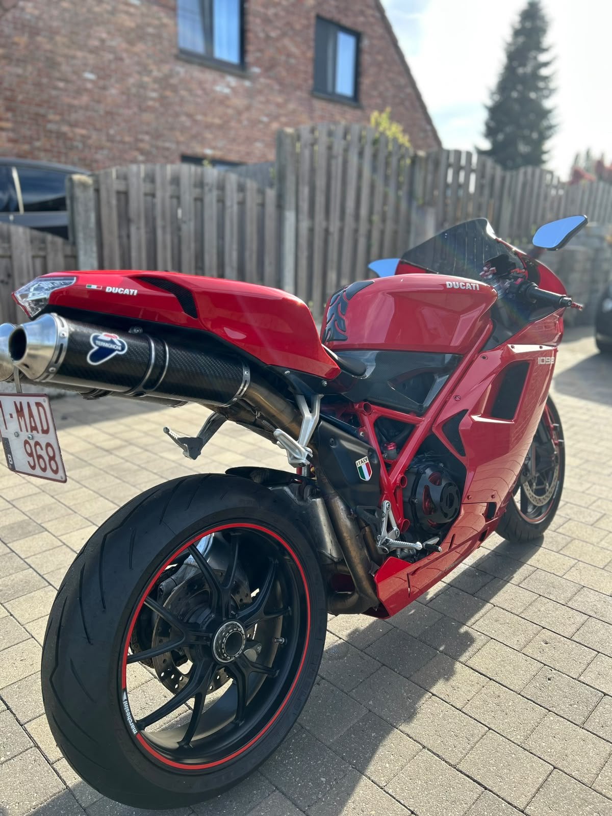 Ducati 1098, Motoren, Particulier