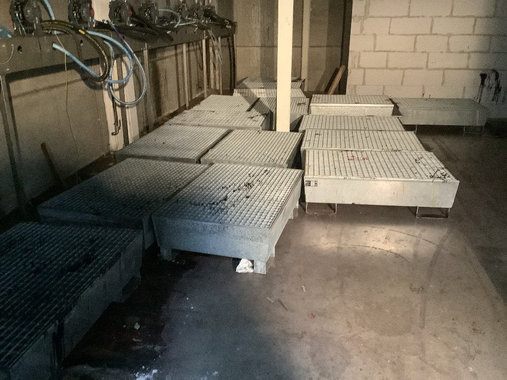 Stalen lekbak tank verzinkt In zeer goede staat, Ophalen