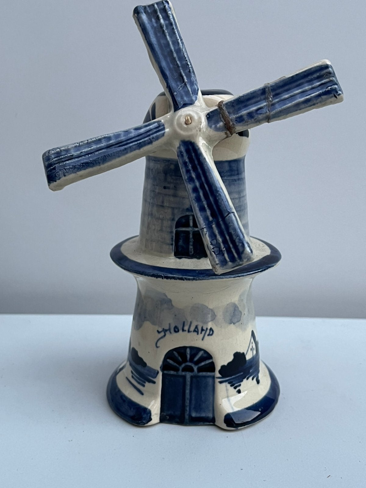 * Moulin bleu de Delft 8 cm de large et 13 cm de haut, Enlèvement ou Envoi, Comme neuf, Bleu