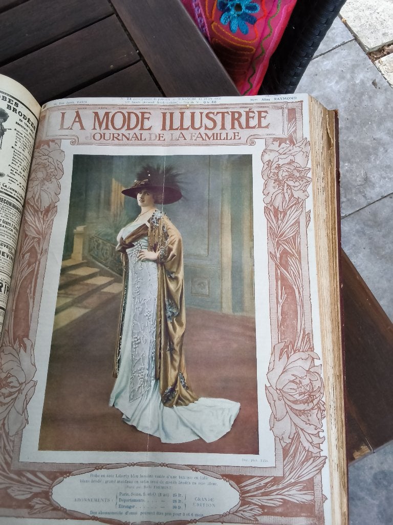7 antieke modeboeken La Mode Illustrée & Journal des Dames, Enlèvement ou Envoi, Utilisé, Magazine féminins
