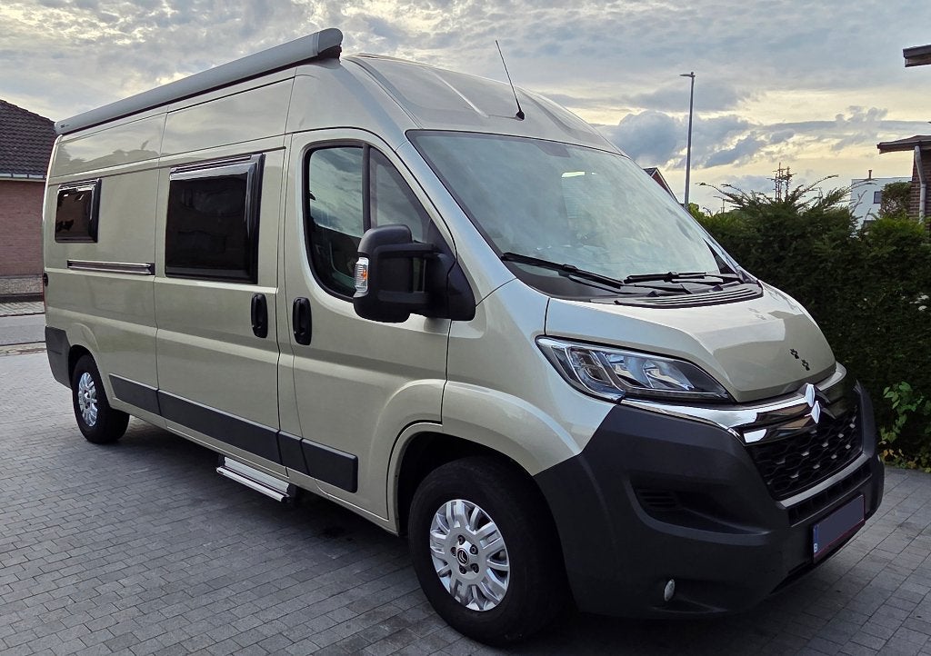 Campervan Pössl P2 Relax met lengtebedden, Ringverwarming, Roue de secours, Pössl, Tot en met 2