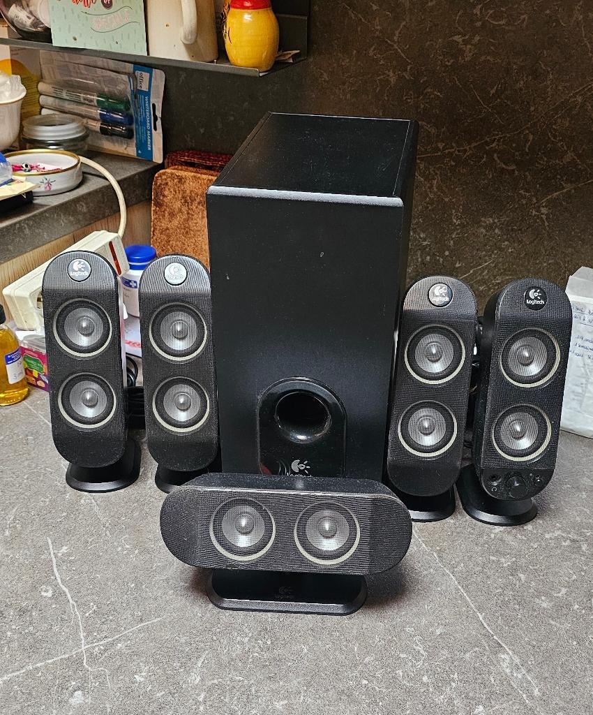 Logitech X-530 5.1-geluidskit, Computers en Software, Pc speakers, Ophalen of Verzenden, Gebruikt