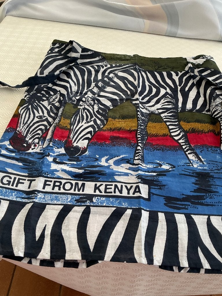 Jupe paréo neuve provenance KENYA, Enlèvement ou Envoi, Sans marque, Autres couleurs, Longueur genou