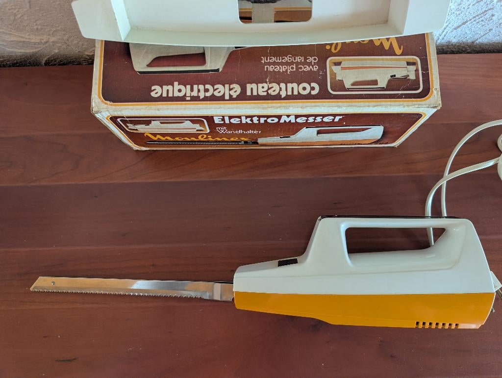 Vintage Moulinex Elektromesser- oranje -wit, Ophalen of Verzenden