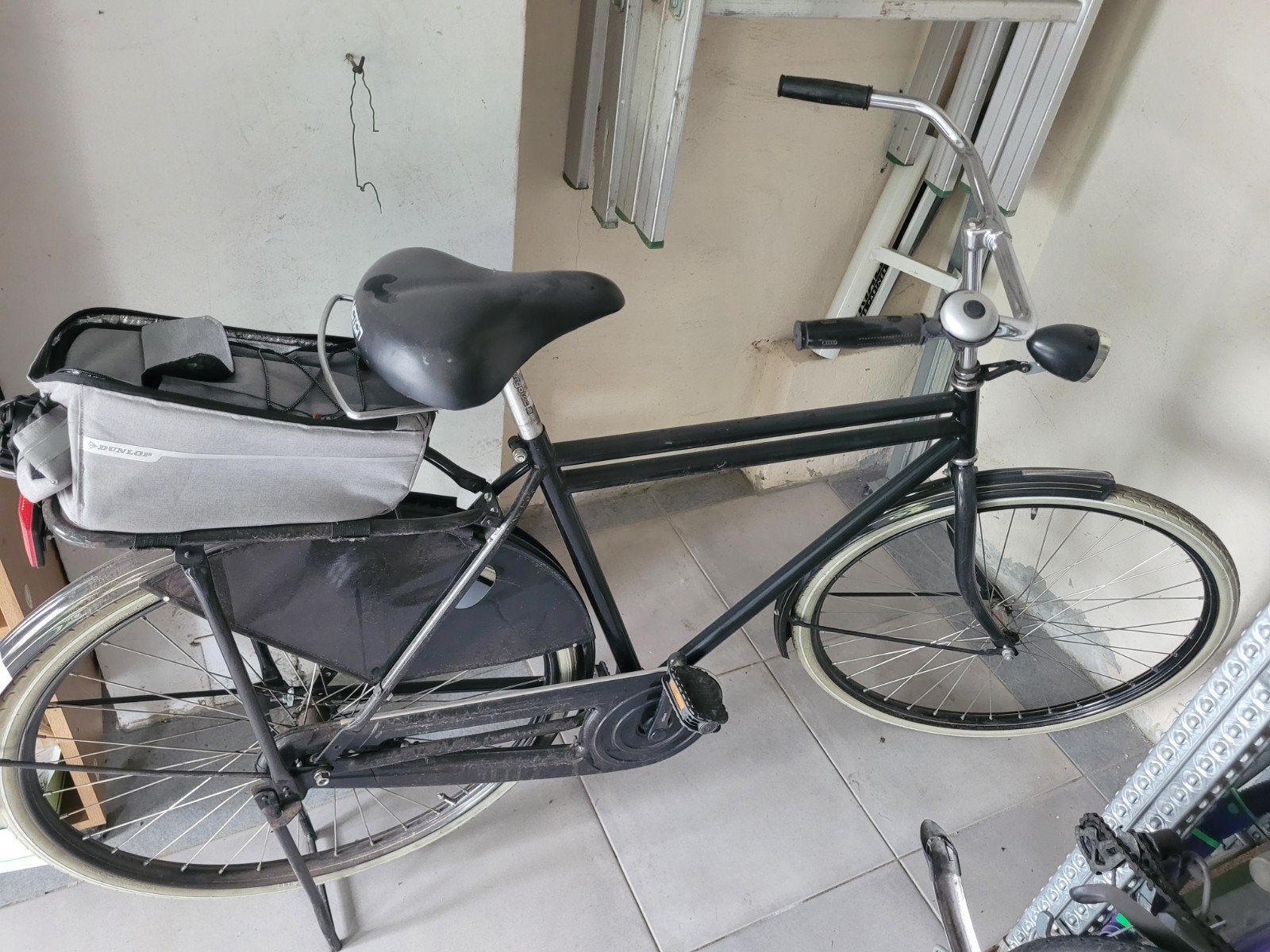 Retro herenfiets, Ophalen