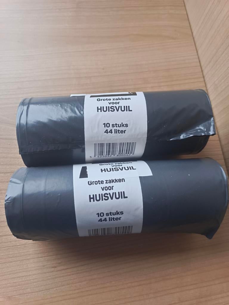 Huisvuilzakken 44L, Ophalen