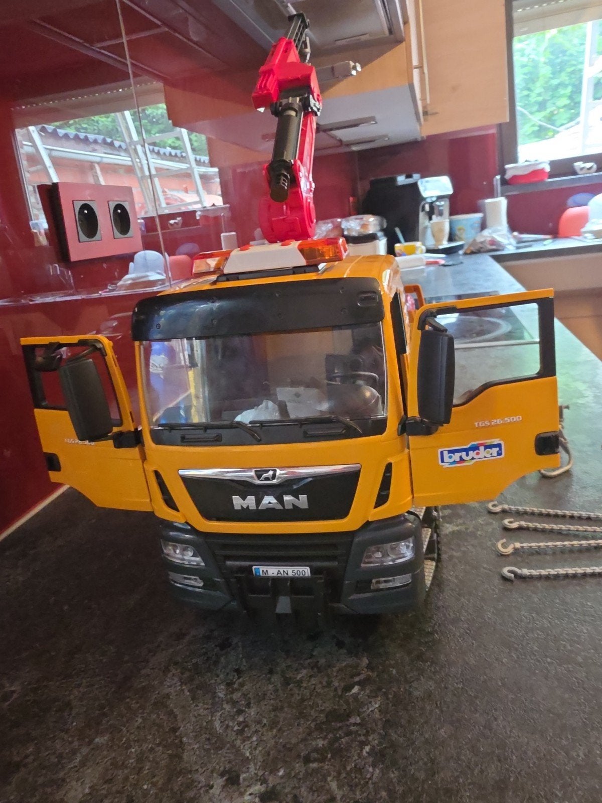 Dépanneuse MAN Bruder avec grue + voiture Roadster + acce, Enlèvement