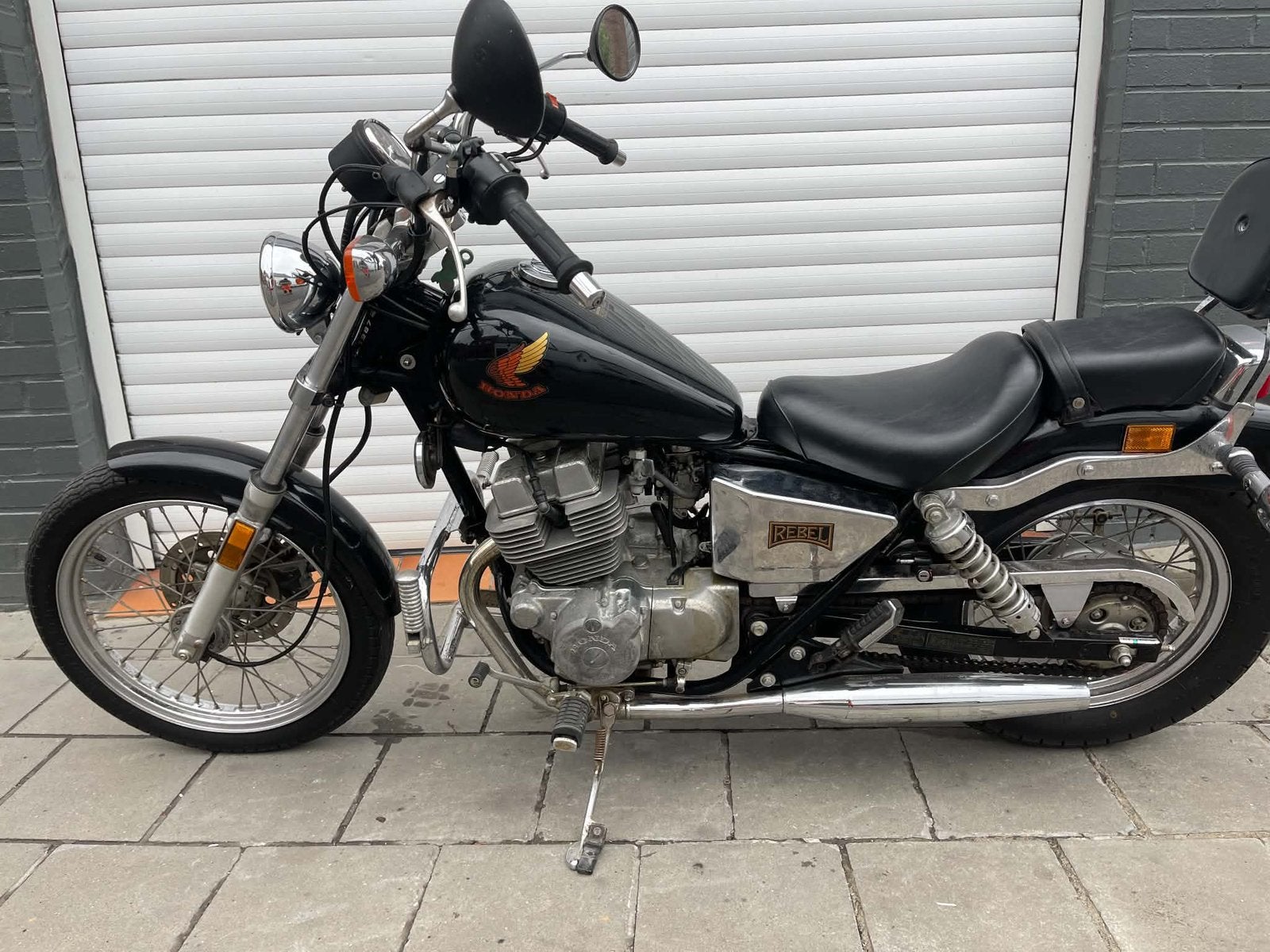 Honda rebelle 250cc annee 1987 tourne et roule faire offre, Motos, Entreprise, Occasion, Chopper, 2 cylindres
