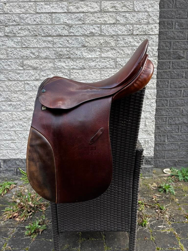 Selle de dressage pour chevaux, Animaux & Accessoires, Enlèvement, Utilisé, Dressage