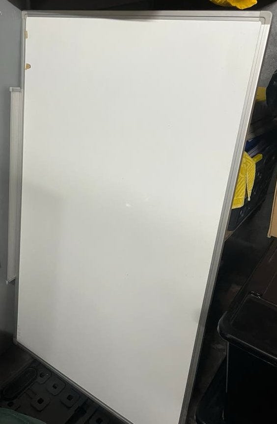 Groot magneetbord, gebruikte goede staat, Enlèvement, Utilisé, Tableau blanc