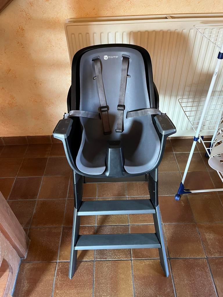 chaise haute bébé marque mom’s 50€, Enlèvement, Comme neuf, Autres types, Plateau amovible