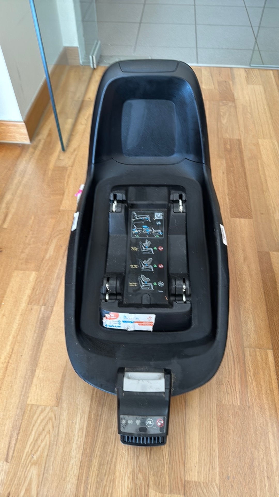 Maxi-Cosi (0-15 mois) + familyFix, Ophalen, Gebruikt, 0 t/m 18 kg, Isofix