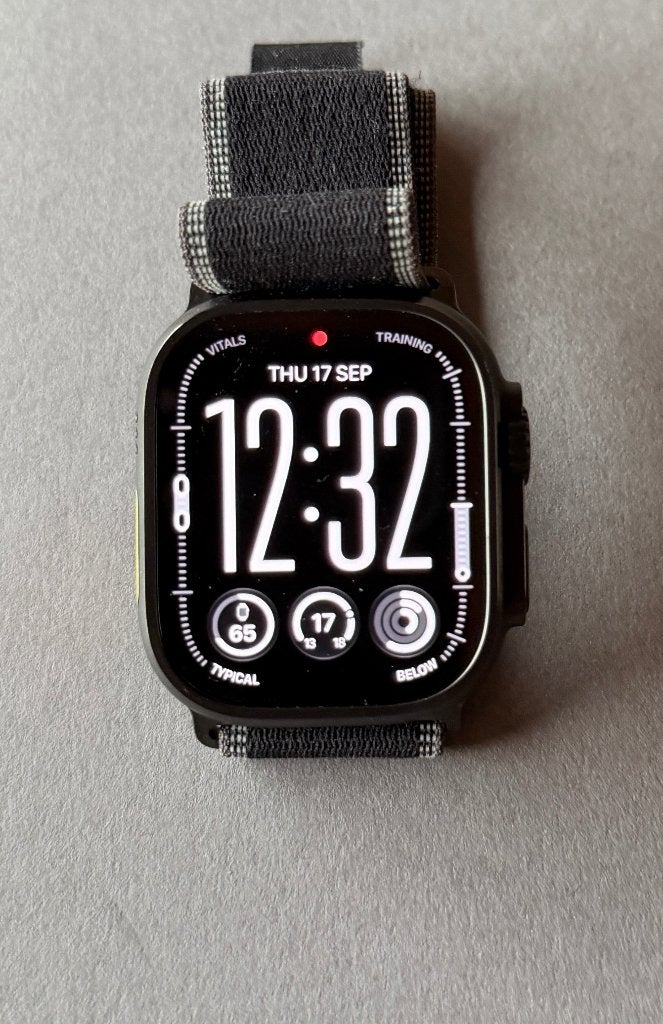 Apple Watch Ultra 3, Bijoux, Sacs & Beauté, Étanche, IOS, Comme neuf, Enlèvement