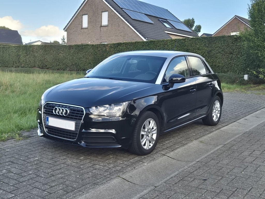 Audi A1 Attraction 1.2 TFSI 2014, 81.600 km, 2e eigenaar, Voorwielaandrijving, Euro 5, Stof, A1