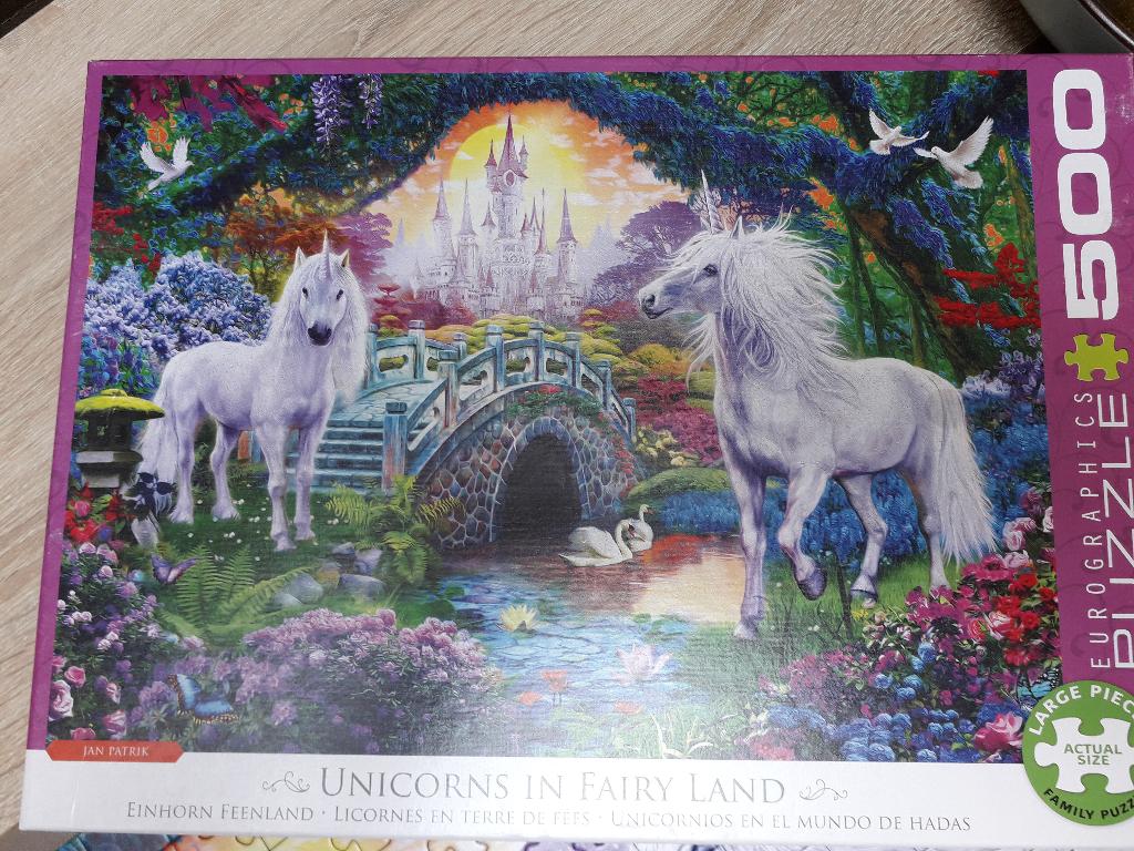 PUZZLE LICORNES, Hobby & Loisirs créatifs, Enlèvement, 500 à 1500 pièces, Comme neuf, Puzzle