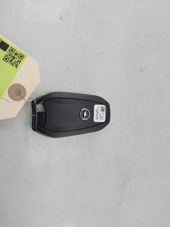 SLEUTEL Corsa F (UB / UH / UP) (|9833213280|9840153280|), Gebruikt, Opel, Opel Automobile GmbH, Kontakt-opel@opel.com