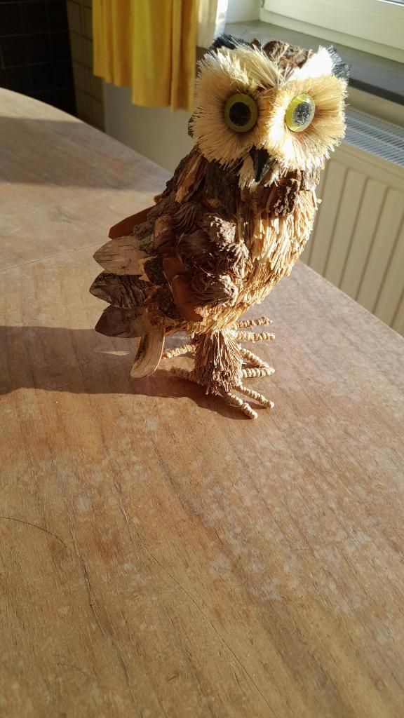 Uil in stro en boomschors decoratie, Huis en Inrichting, Ophalen, Zo goed als nieuw, Natuurlijk materiaal